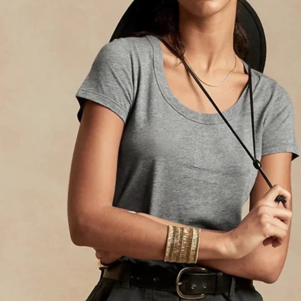 NWT BANANA REPUBLIC COZY SLUB SCOOP BECK T SHIRT LIGHT GRAY MEDIUM
